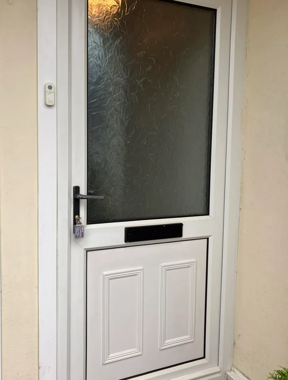 Multi point lock mechanism failed and new multi point mechanism supplied and fitted.